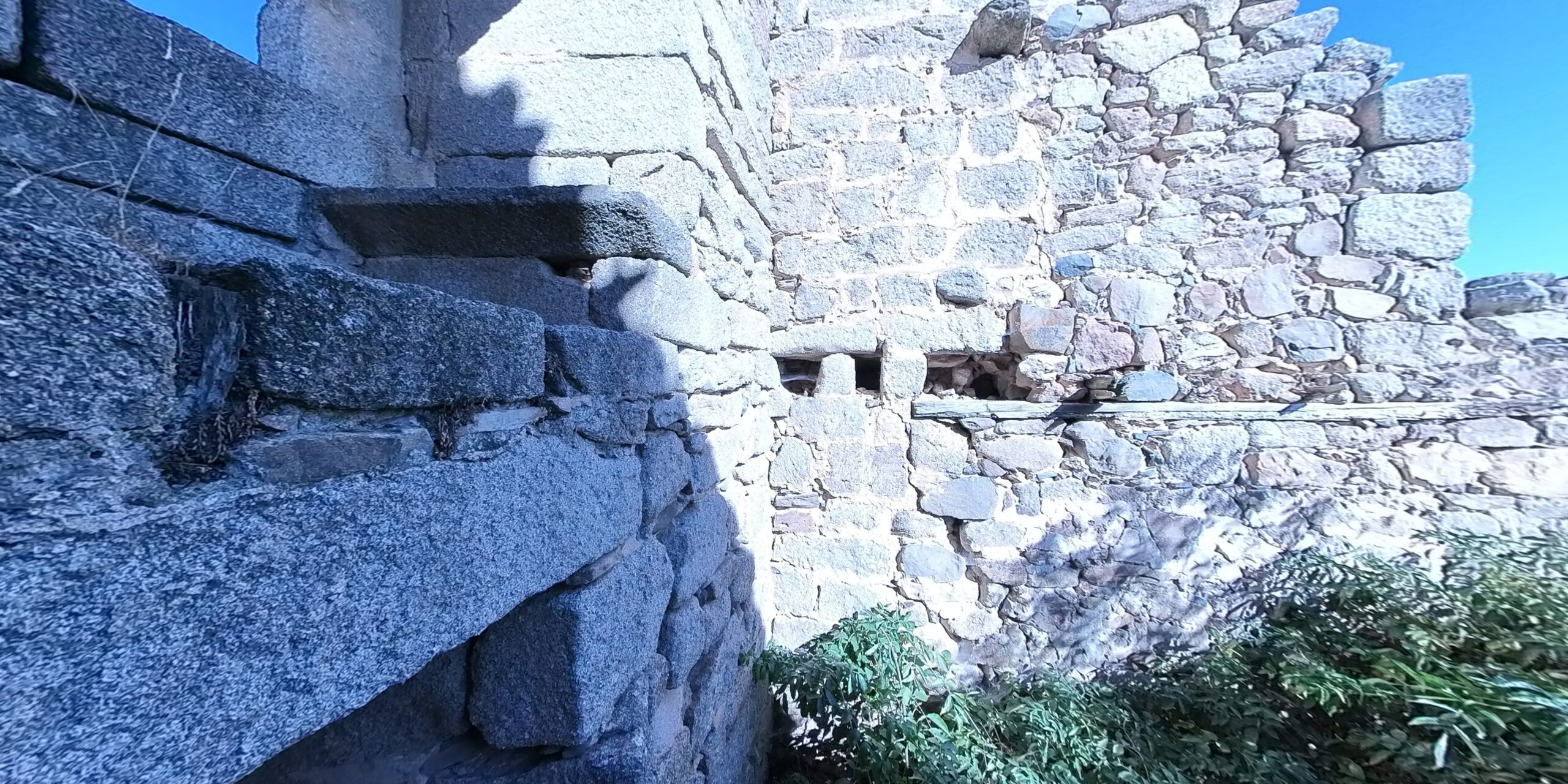 interior 2